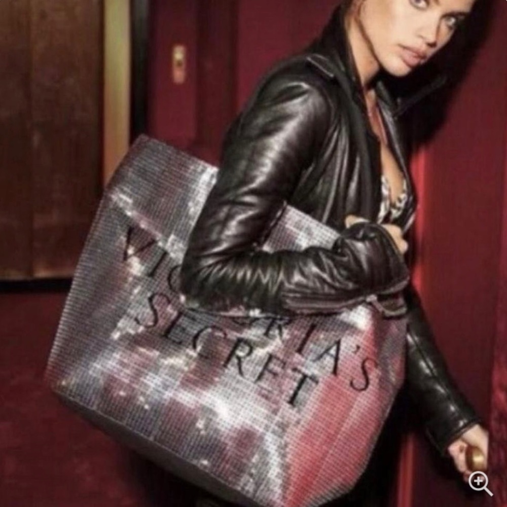 VS PINK NWT Sequin Tote NEW